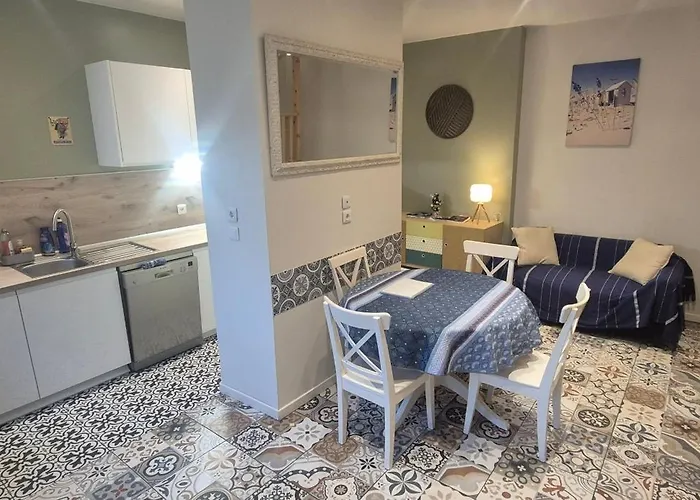 Nausicaa En Face, A Cote Du Port Centre Apartment *